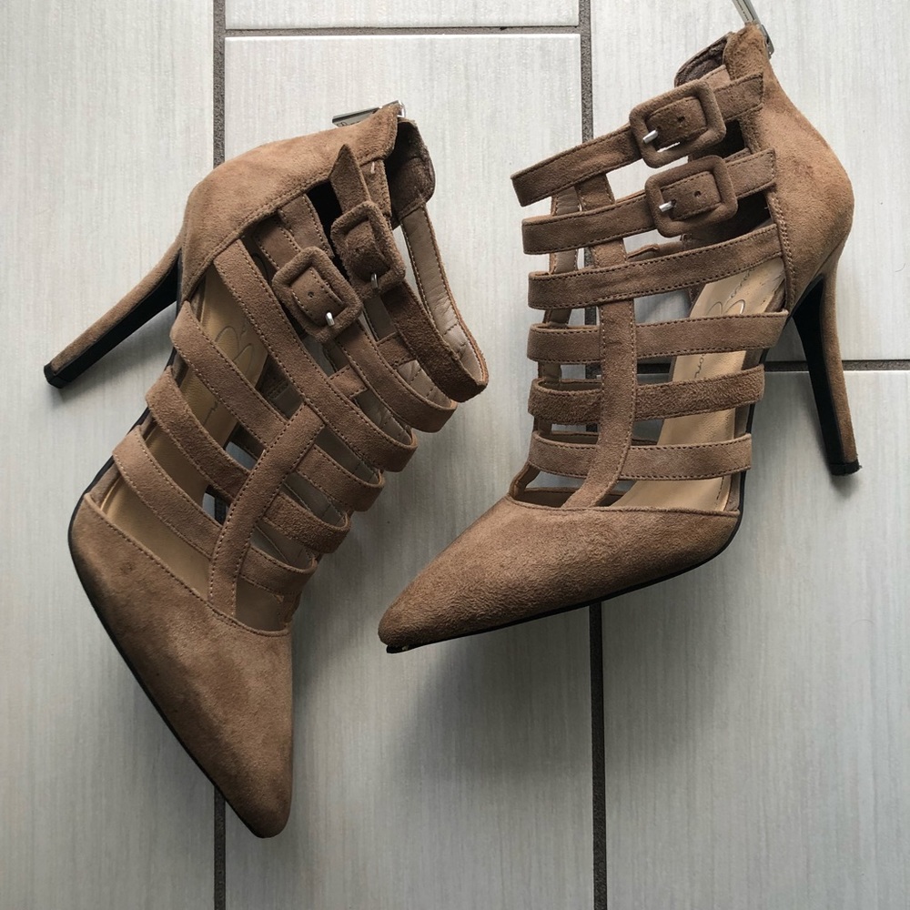 Jessica Simpson heels. So fabulous 💋👠 Size 7